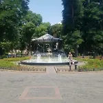 двухкомнатная квартира,500м и дерибасовская Odessa